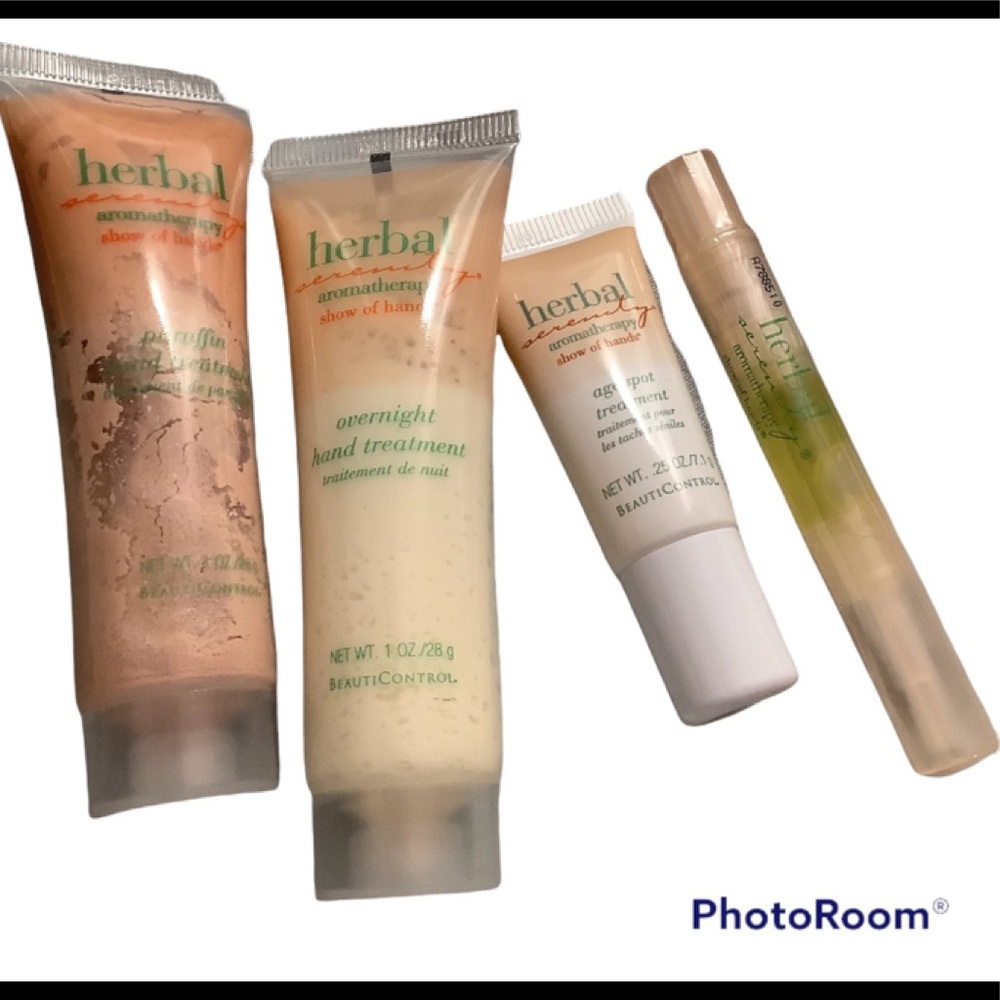 Herbal Serenity Hand 4 pc. treatment in travel case. Condition your hands! NWT - Picture 2 of 8